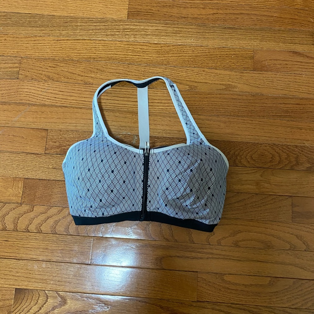 Victoria’s Secret Victoria Sport Sports Bra